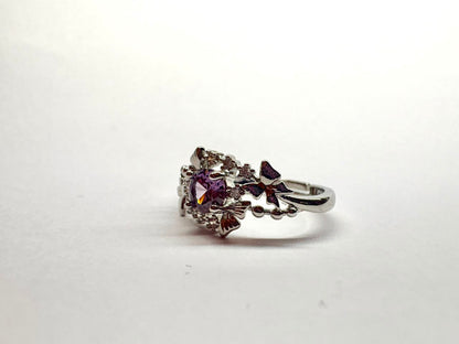Empress Floral Filigree Amethyst Solitaire Ring